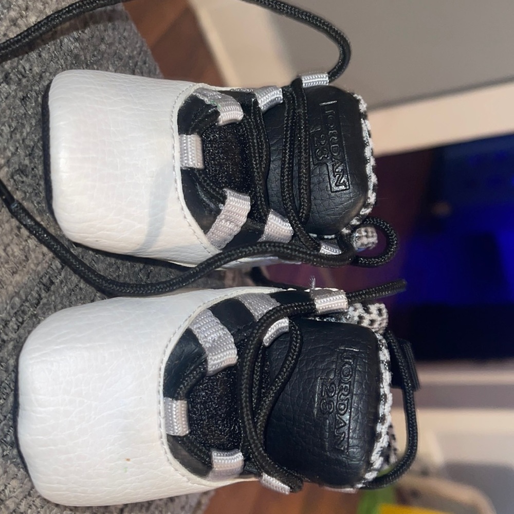 INFANT JORDANS 1c